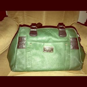 Stone Mountain shoulder purse